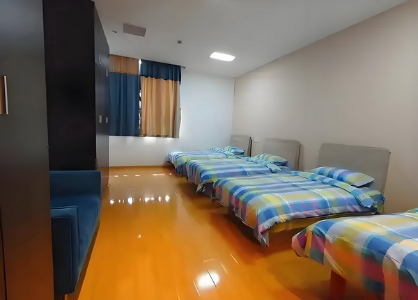 你属于我，酋长近端锋凯尔西首次晒出与霉霉恋爱后的甜蜜合照